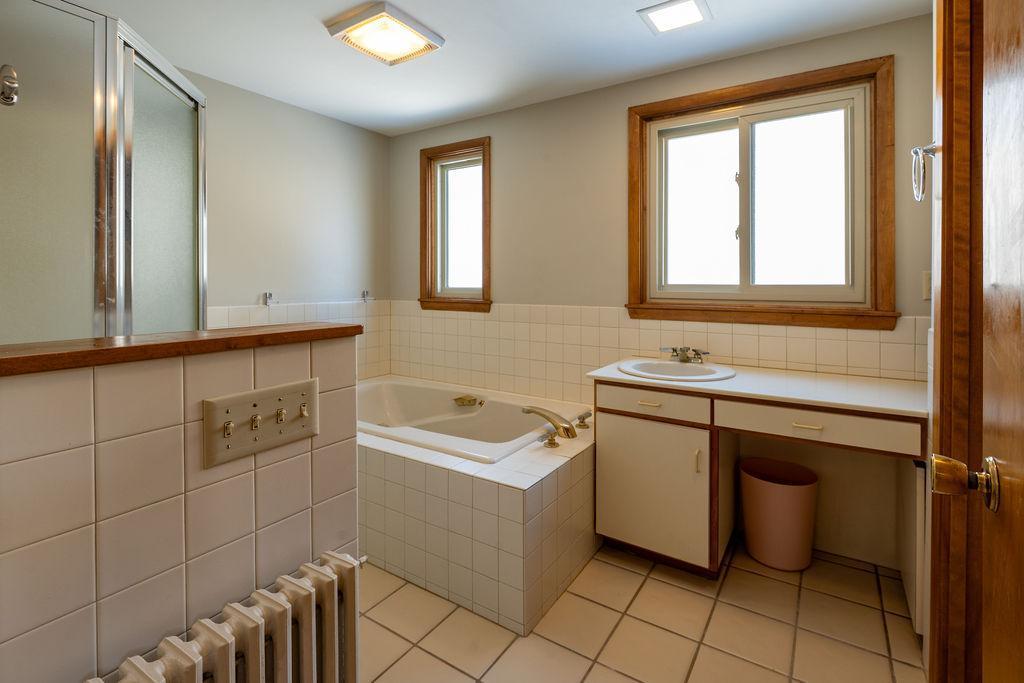 624 10th Street Southwest Willmar, MN 56201 - Photo 18 of 49