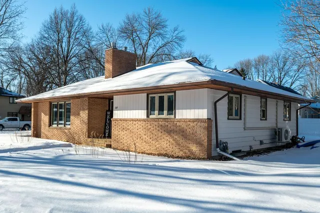 $259,000 | 624 10th Street Southwest, Willmar, MN 56201