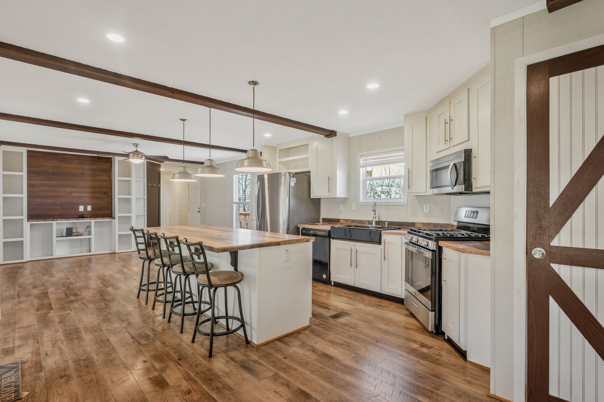 309 River Bluff Road Linden, TN 37096 - Photo 13 of 29