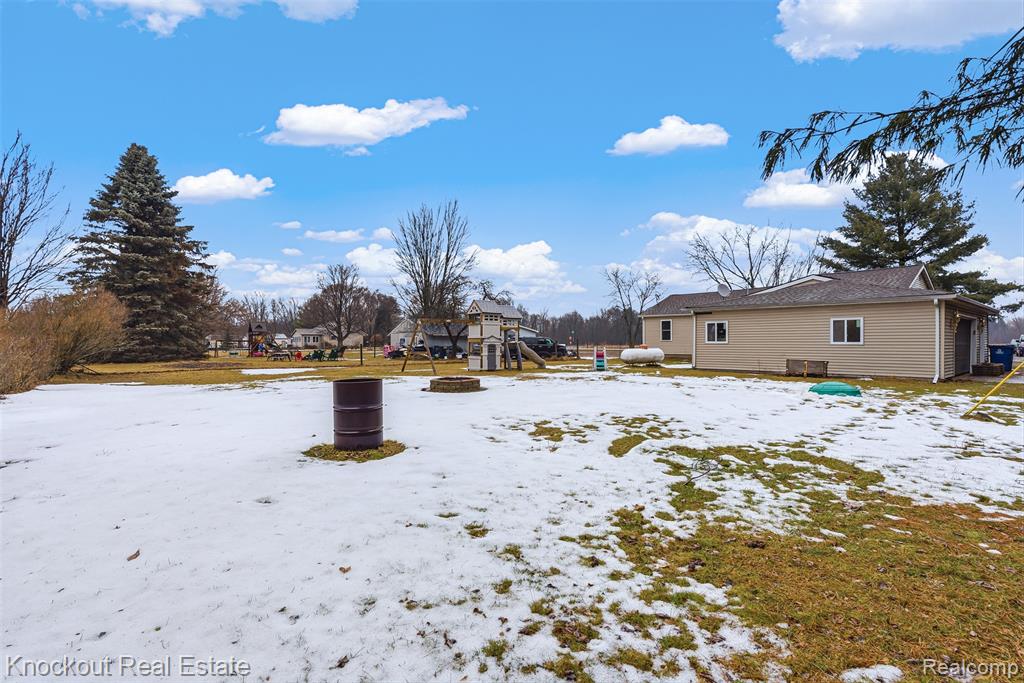 8052 Irish Road Millington, MI 48746 - Photo 29 of 36 Gallery Image 29