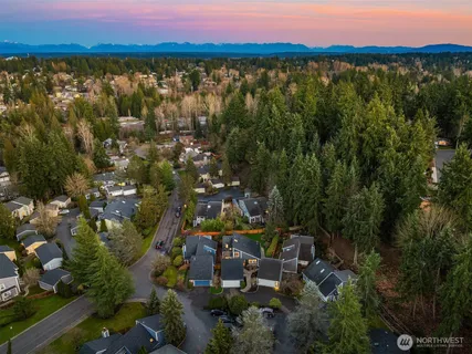 $1,325,000 | 11715 Northeast 105th Lane, Kirkland, WA 98033