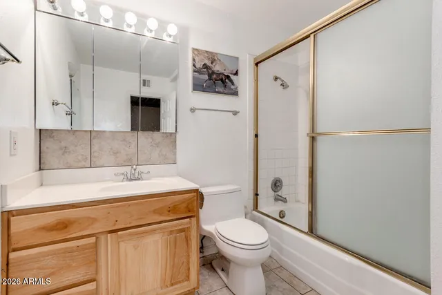 $3,200 | 211 East Geneva Drive, Tempe, AZ 85282