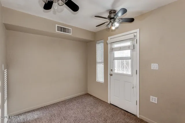 $3,200 | 211 East Geneva Drive, Tempe, AZ 85282