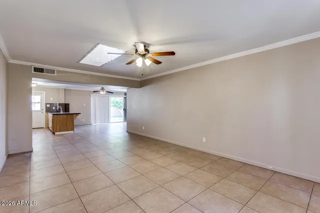 $3,200 | 211 East Geneva Drive, Tempe, AZ 85282