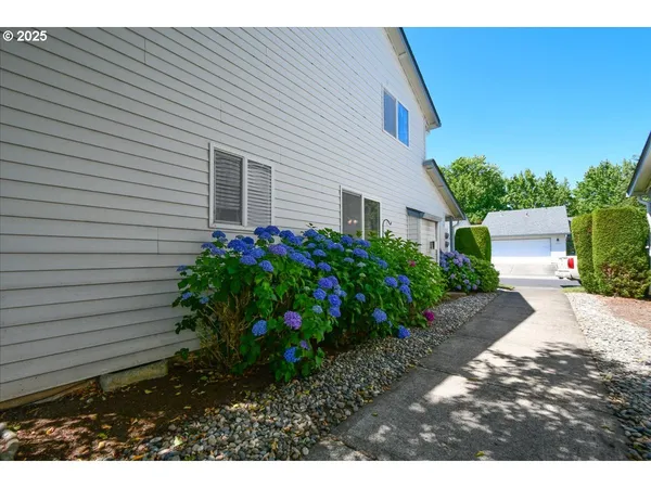 $358,000 | 17311 Southeast 15th Way, Vancouver, WA 98683