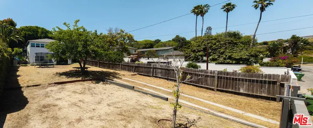 $1,095,000 | 0 Dewey Place North, Santa Monica, CA 90405