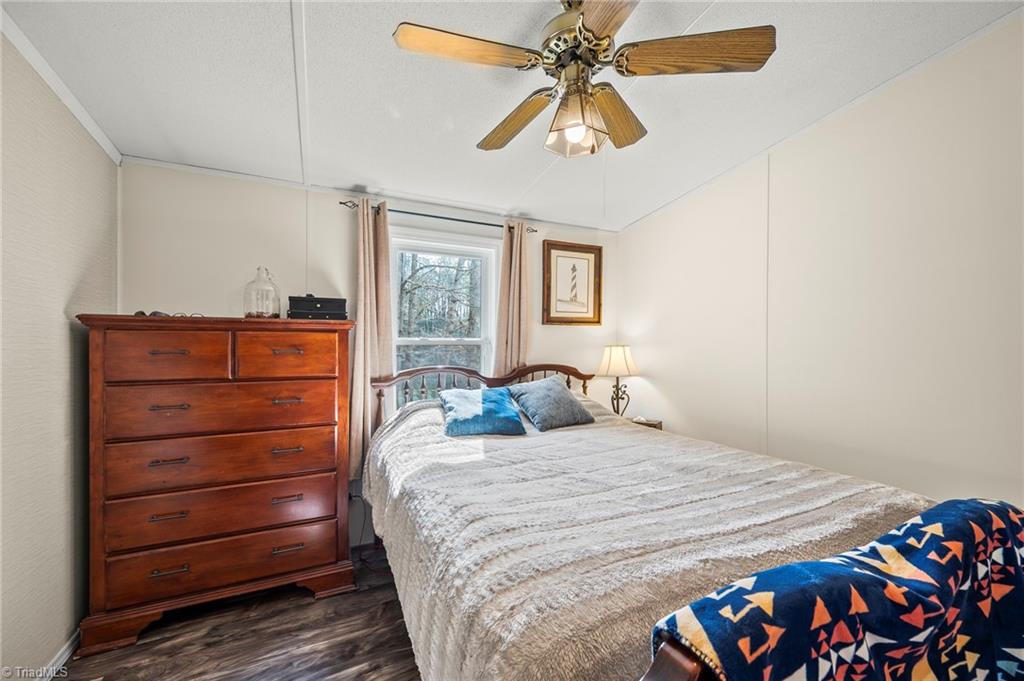 1037 Hendrix Drive Boonville, NC 27011 - Photo 24 of 48