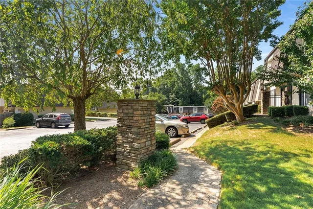 $215,000 | 6404 Park Avenue, Unit D4, Atlanta, GA 30342