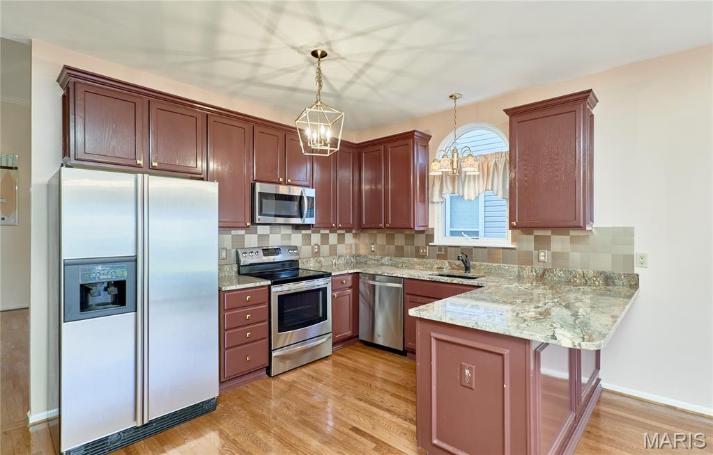 4209 Consett Drive St. Louis, MO 63129 - Photo 6 of 18