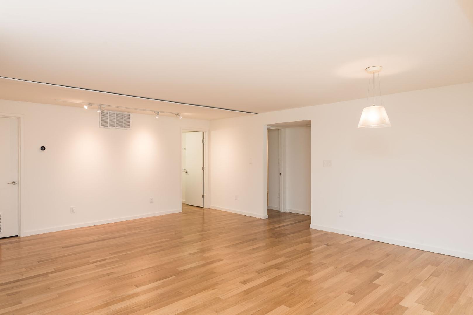 411 Jefferson Street Raleigh, NC 27605 - Photo 9 of 28 Photo #10