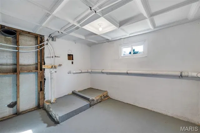 $185,000 | 1243 Fairview Avenue, St. Louis, MO 63130