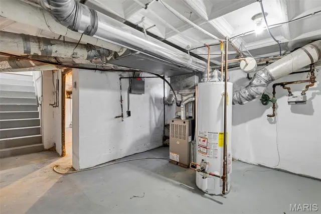 $185,000 | 1243 Fairview Avenue, St. Louis, MO 63130