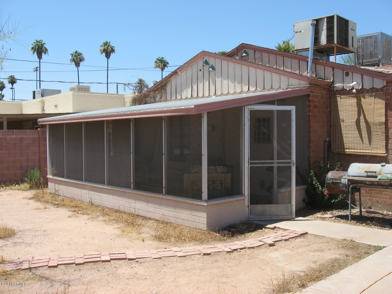 1313 East Coronado Road Phoenix, AZ 85006 - Photo 12 of 14 Arizona Room, outside view