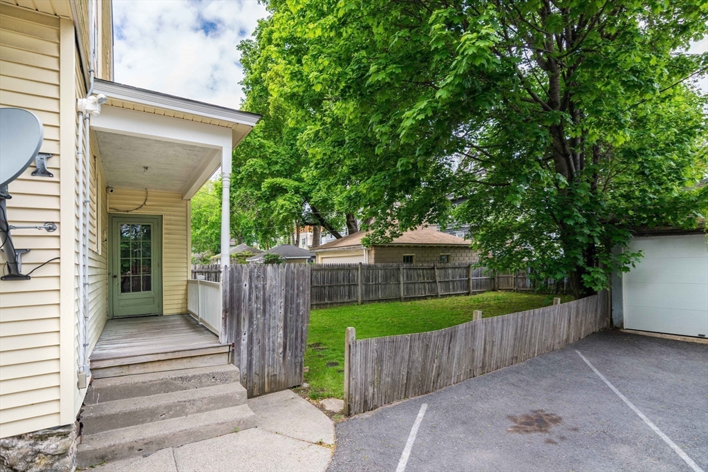 4 Hackfeld Road Worcester, MA 01609 - Photo 33 of 37