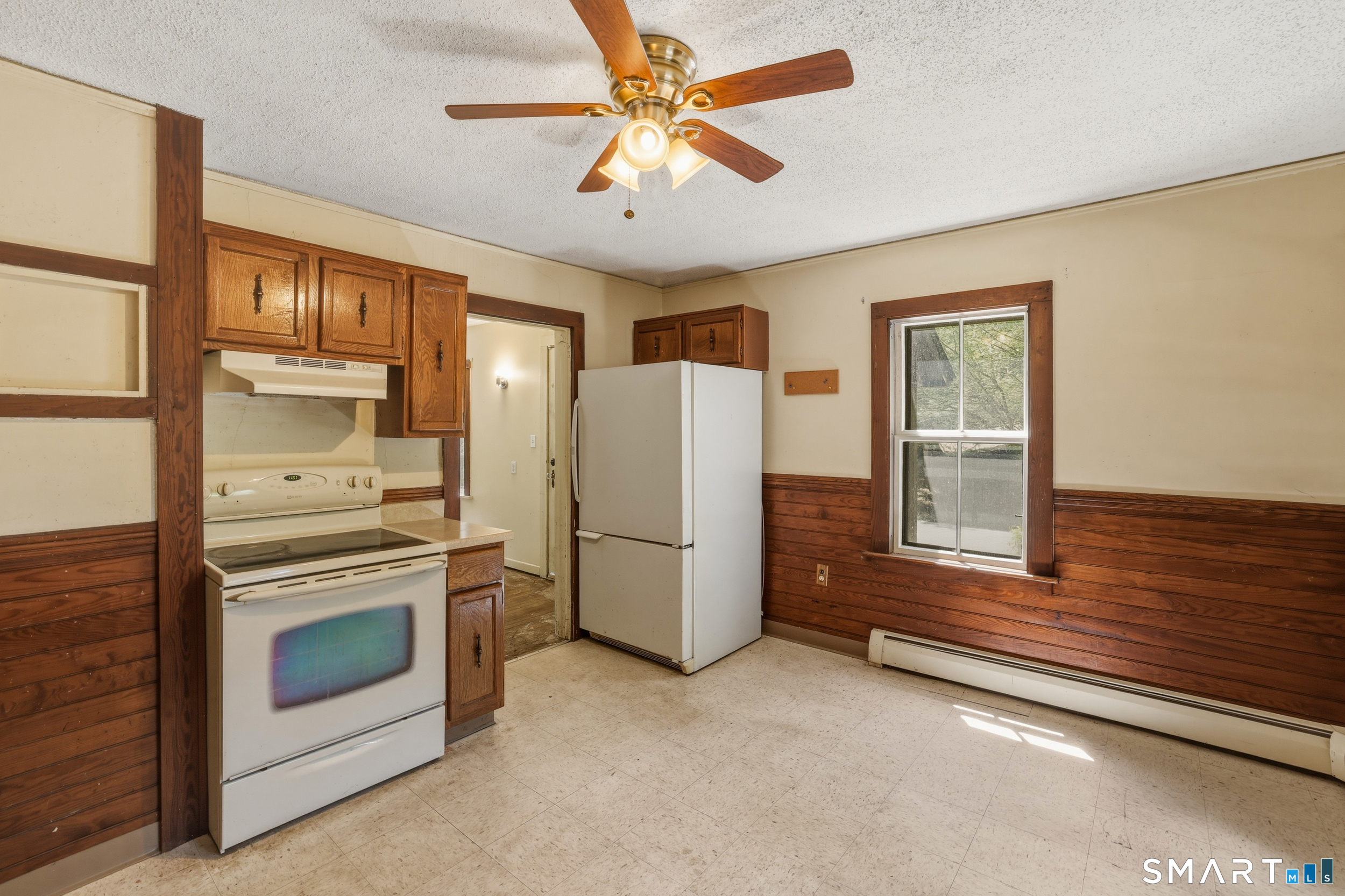 176 Newberry Road South Windsor, CT 06074 - Photo 11 of 25