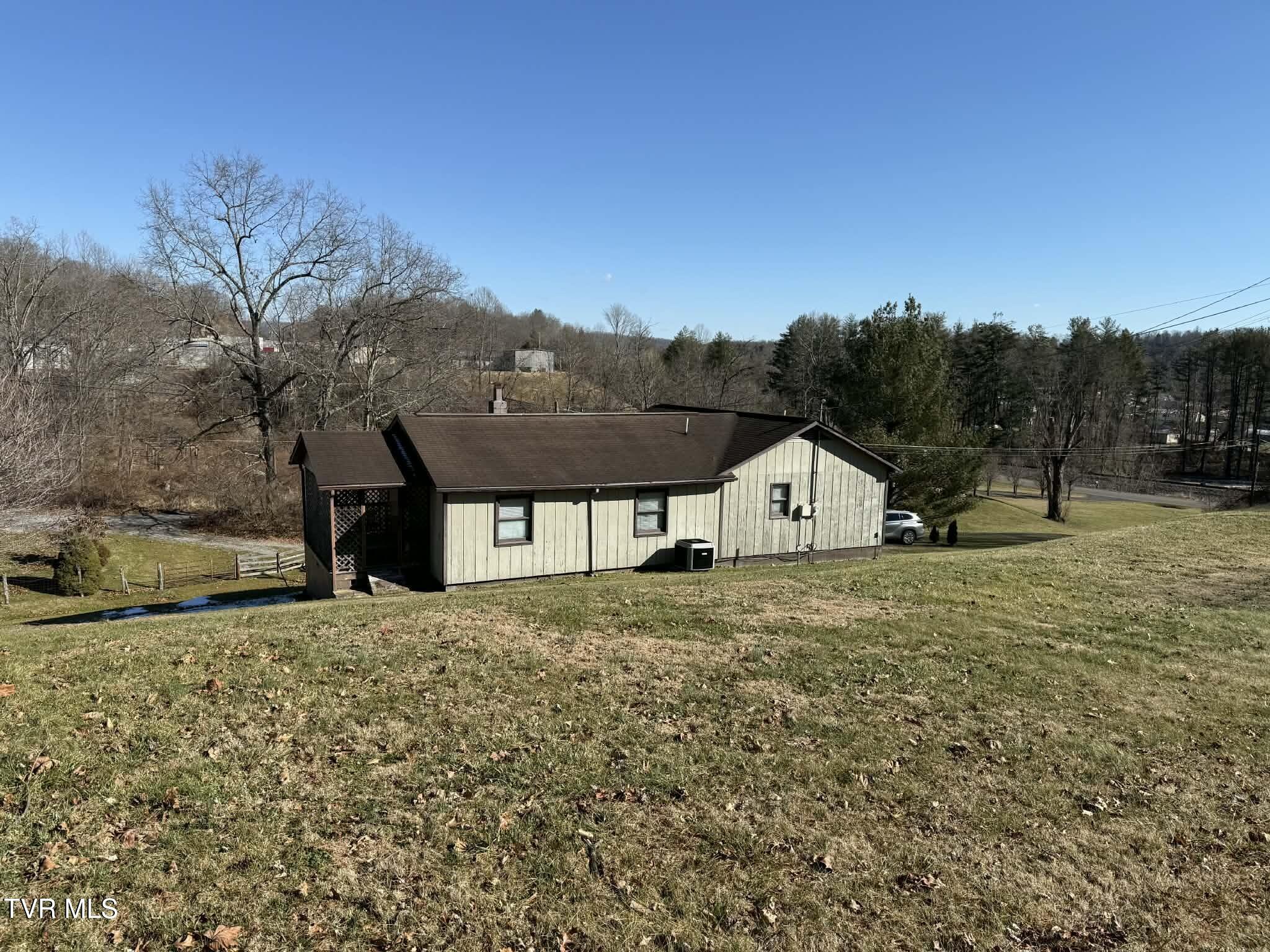 11514 Norton-Coeburn Road Coeburn, VA 24230 - Photo 2 of 30 n456h5t6h56