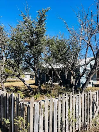 $41,000 | 200 County Road 187, Comanche, TX 76442