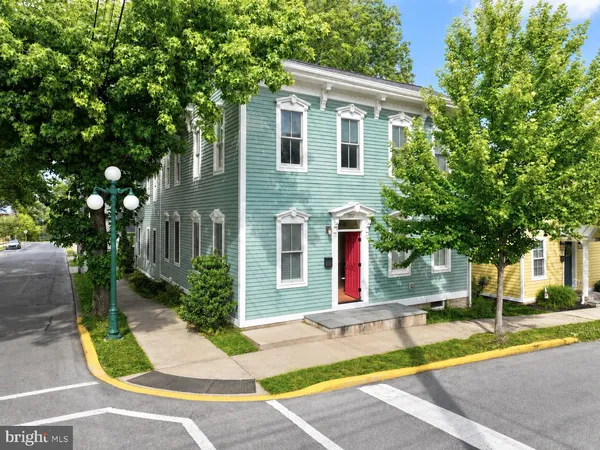 $629,900 | 202 South 2nd Street, Lewisburg, PA 17837