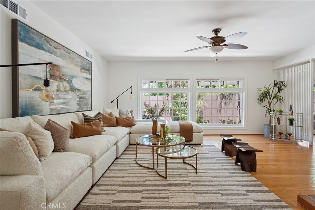 4241 Kingfisher Road Calabasas, CA 91302 - Photo 4 of 31