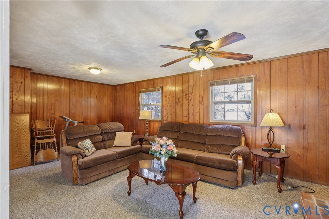 655 Holly Corner Road Fredericksburg, VA 22406 - Photo 22 of 38