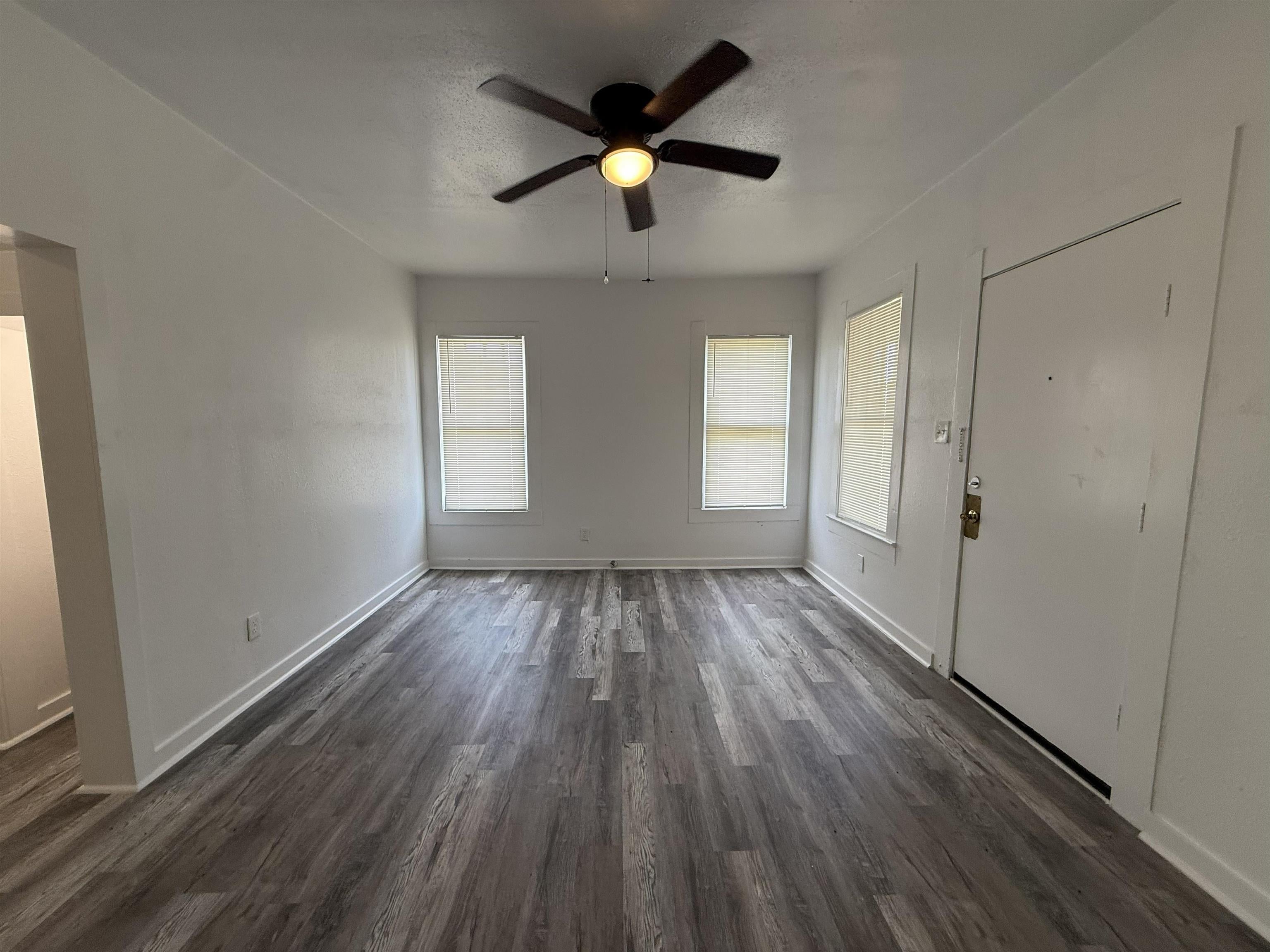 2567 Rusk Street Beaumont, TX 77702 - Photo 8 of 11 Gallery Image 8