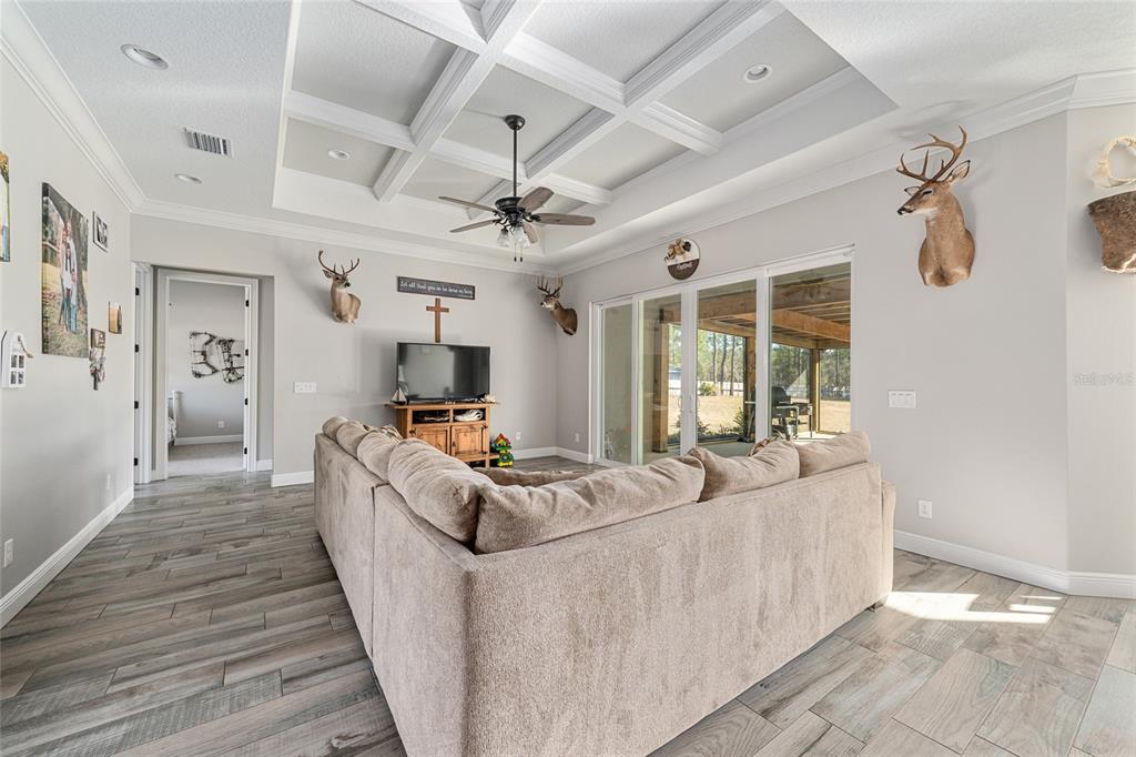 8855 Southwest 129th Terrace Road Dunnellon, FL 34432 - Photo 6 of 63