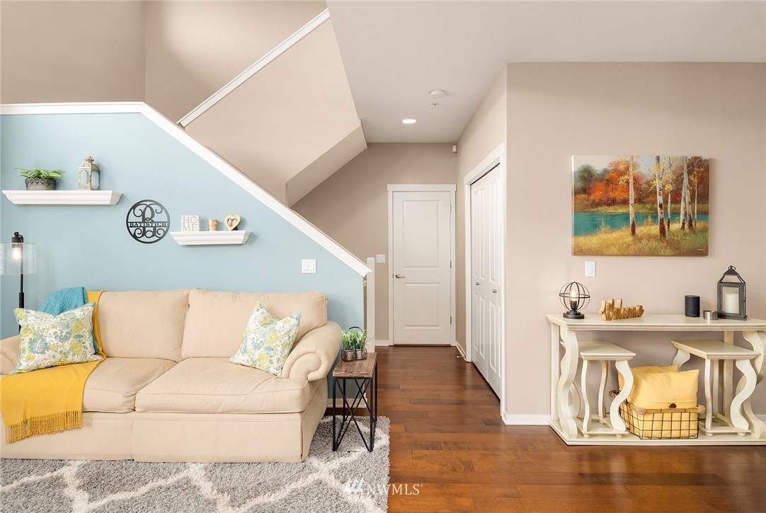 66 Cougar Ridge Road Northwest, Unit 2201 Issaquah, WA 98027 - Photo 14 of 28