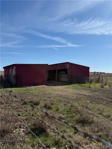 $425,000 | 9684 Farm To Market Road 437, Rogers, TX 76569