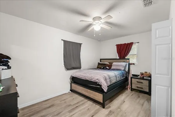 $193,779 | 517 East Main Street, Bronson, FL 32621