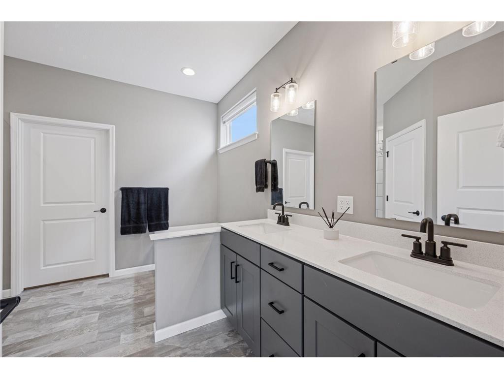 10039 Mulberry Lane Corcoran, MN 55374 - Photo 12 of 31