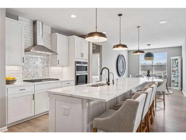 $699,990 | 10039 Mulberry Lane, Corcoran, MN 55374