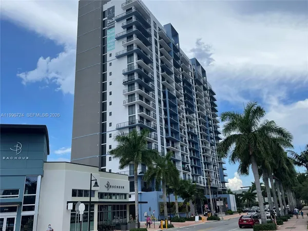 $449,999 | 5350 Northwest 84th Avenue, Unit 511, Doral, FL 33166