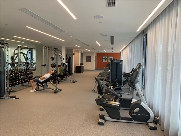 $449,999 | 5350 Northwest 84th Avenue, Unit 511, Doral, FL 33166
