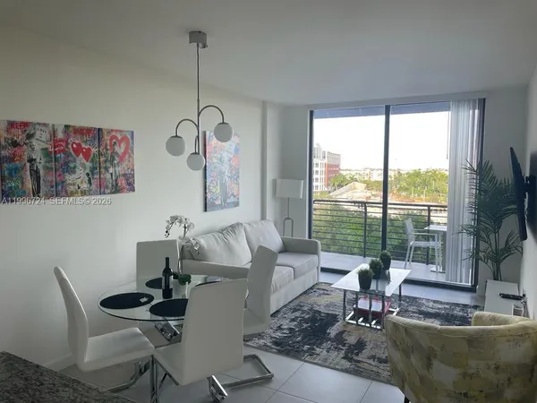 $449,999 | 5350 Northwest 84th Avenue, Unit 511, Doral, FL 33166
