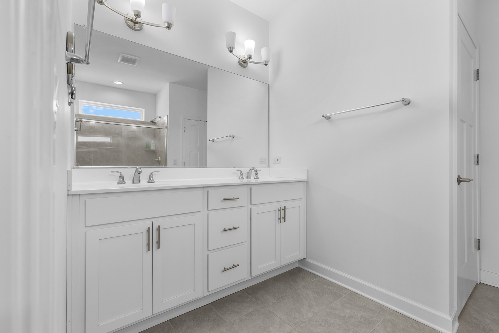 775 West Fairway Drive Addison, IL 60101 - Photo 12 of 17