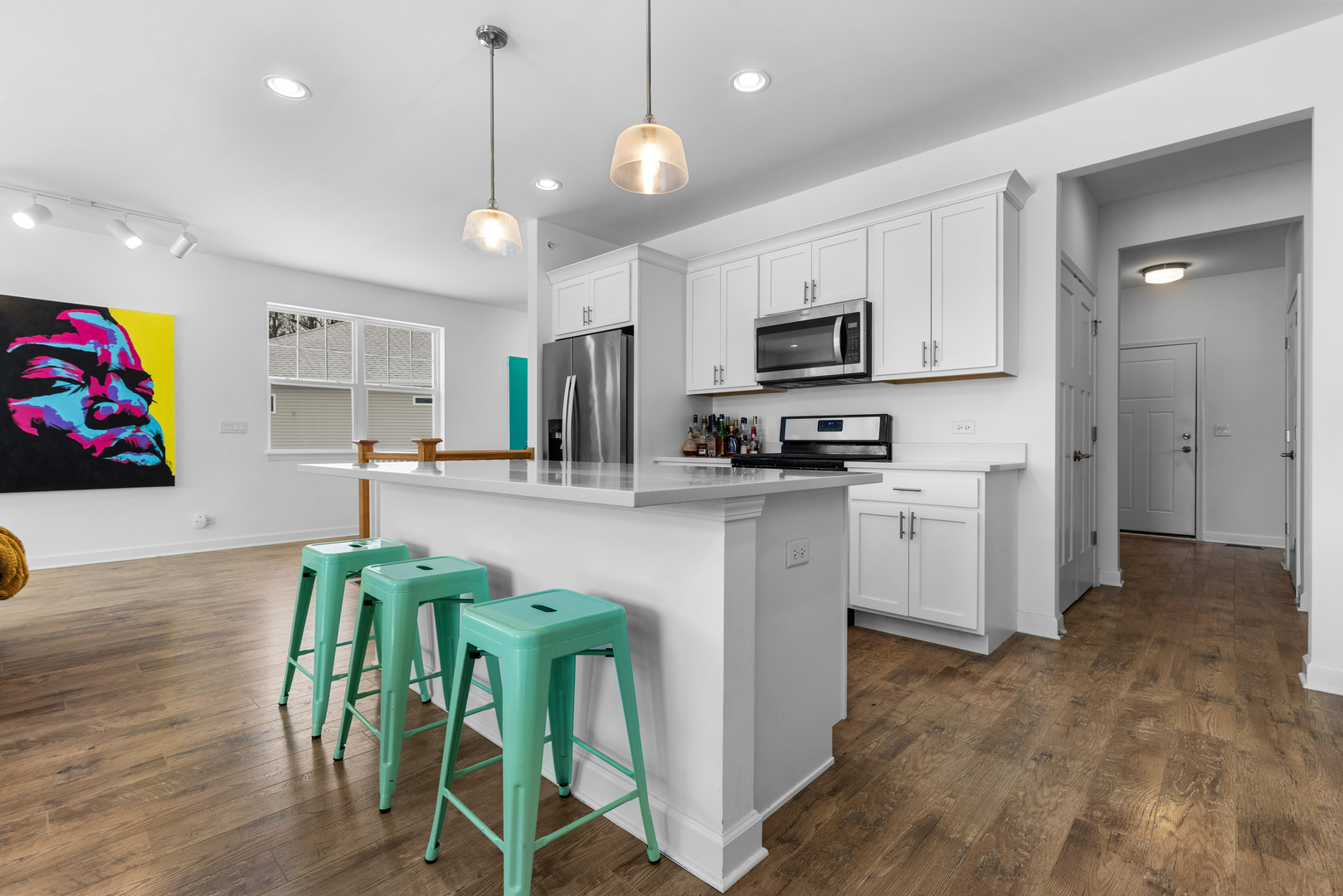 775 West Fairway Drive Addison, IL 60101 - Photo 6 of 17