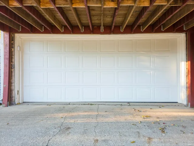 $189,900 | 518 North Chestnut Street, Mount Carmel, IL 62863