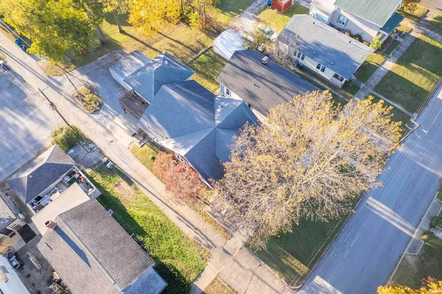 $189,900 | 518 North Chestnut Street, Mount Carmel, IL 62863