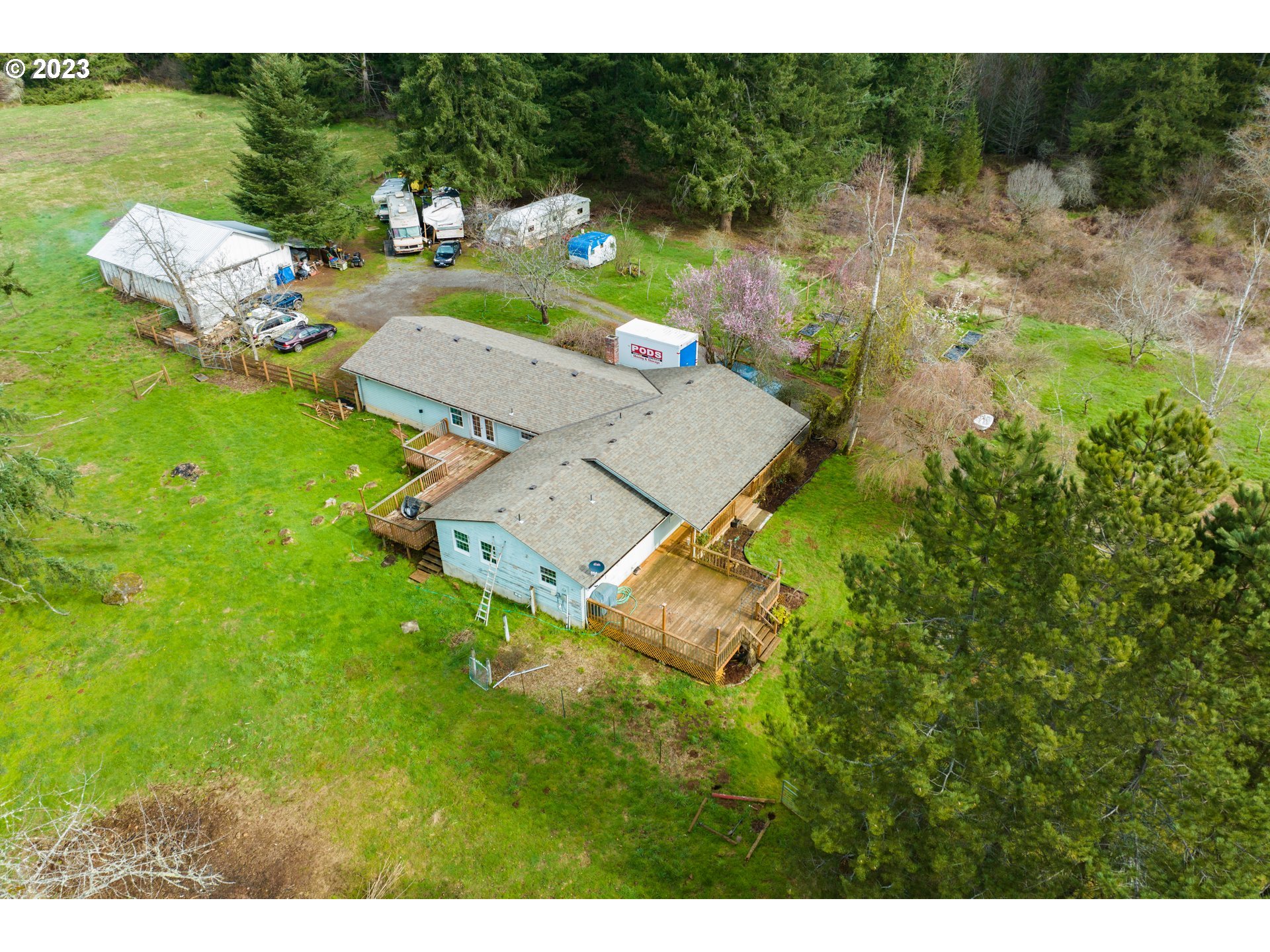 23231 South Engstrom Road Colton, OR 97017 - Photo 7 of 30