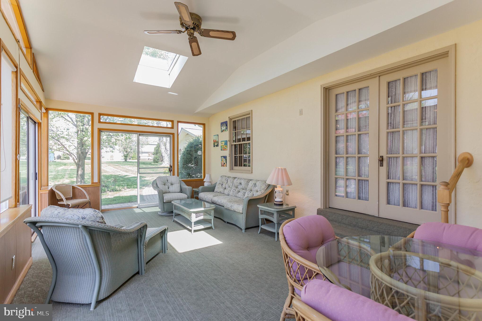 318 Clear Spring Road Lansdale, PA 19446 - Photo 3 of 23 Three Season Room