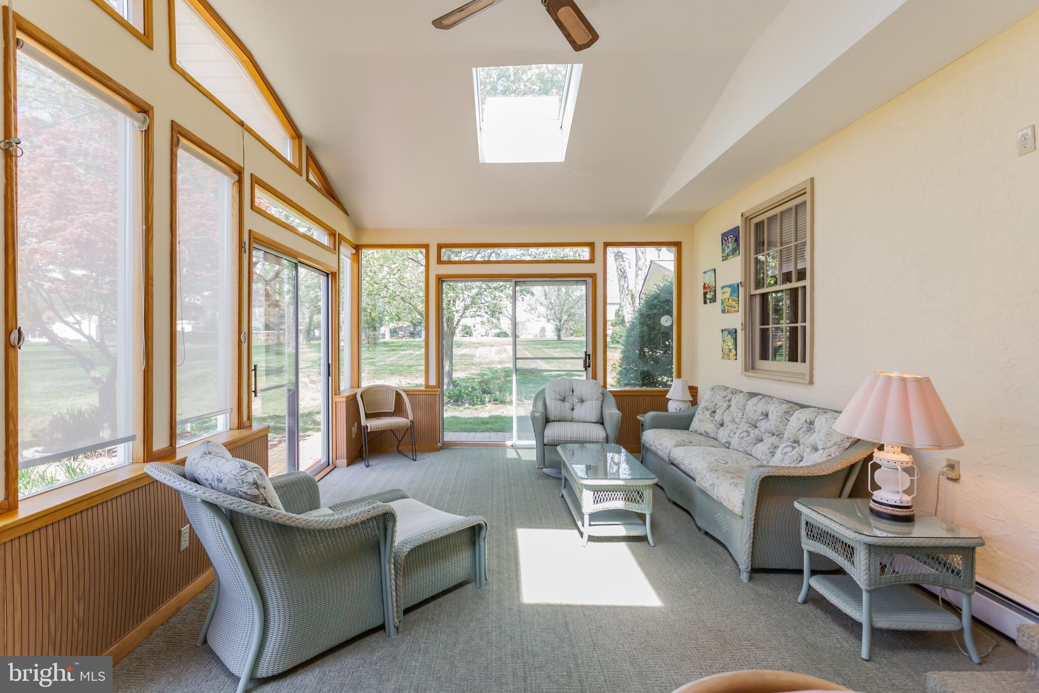 318 Clear Spring Road Lansdale, PA 19446 - Photo 7 of 23 Three Season Room