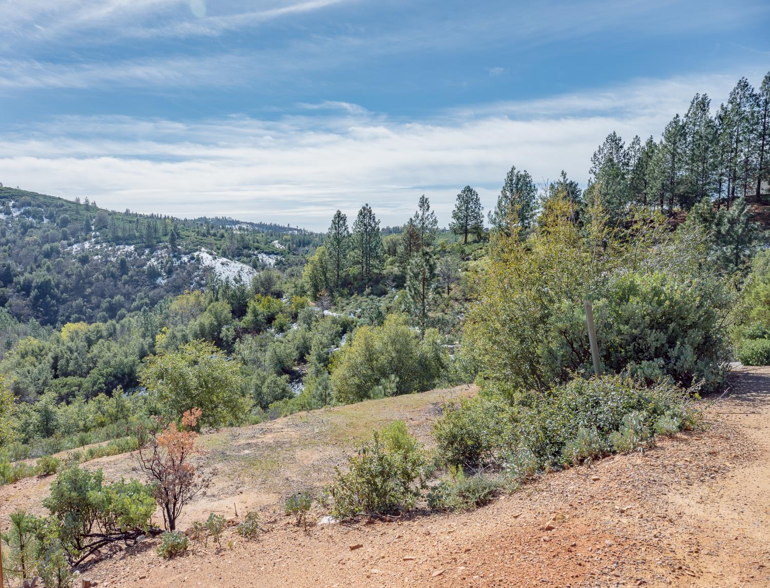5776 Prospector Lane Murphys, CA 95247 - Photo 9 of 39 a view of a city with green space