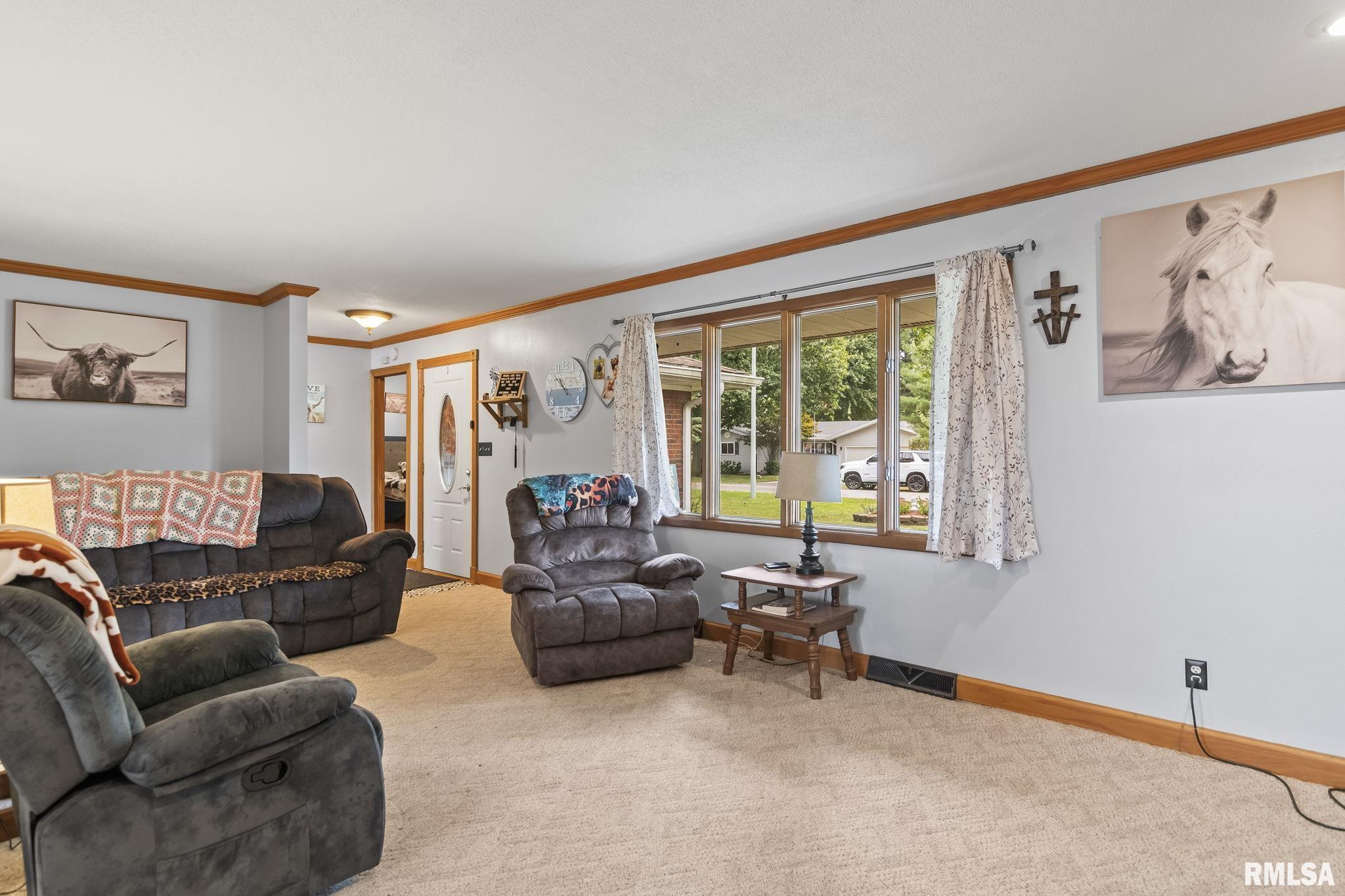 17 Lakewind Drive Springfield, IL 62703 - Photo 8 of 34
