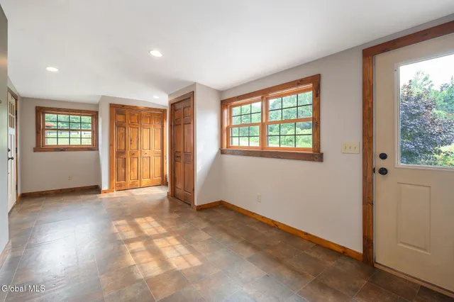 $650,000 | 231 Little York Road, Cobleskill, NY 12043