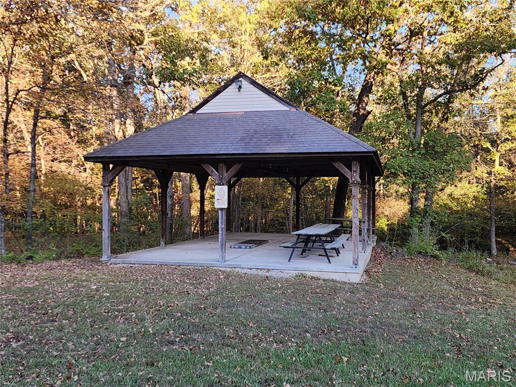 1414 Timber Valley Court Pacific, MO 63069 - Photo 4 of 5