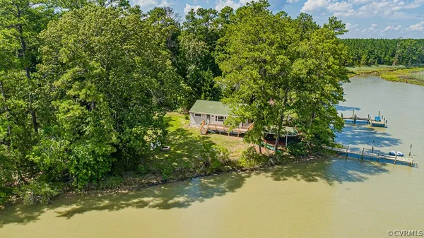 $299,950 | 184 Windsong Drive, Kinsale, VA 22488