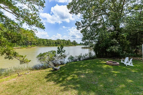 $299,950 | 184 Windsong Drive, Kinsale, VA 22488