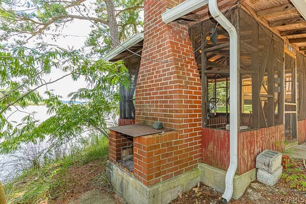 $299,950 | 184 Windsong Drive, Kinsale, VA 22488