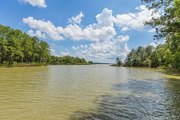 $299,950 | 184 Windsong Drive, Kinsale, VA 22488