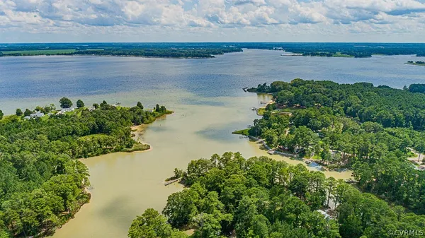 $299,950 | 184 Windsong Drive, Kinsale, VA 22488
